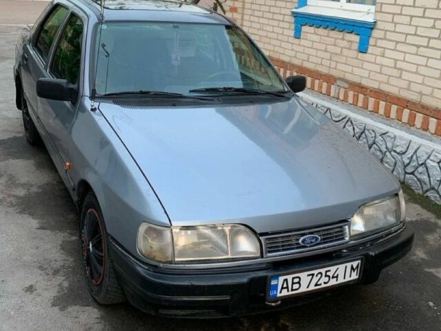 Серый Форд Сиерра, объемом двигателя 2 л и пробегом 290 тыс. км за 689 $, фото 1 на Automoto.ua