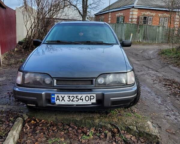 Серый Форд Сиерра, объемом двигателя 2 л и пробегом 420 тыс. км за 1800 $, фото 1 на Automoto.ua