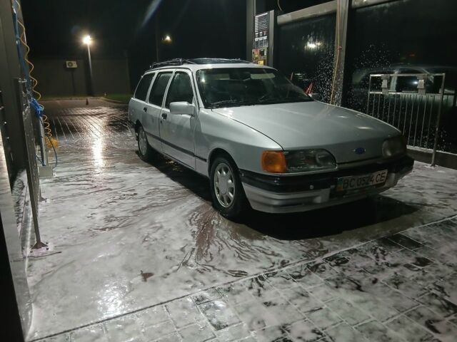 Серый Форд Сиерра, объемом двигателя 2 л и пробегом 61 тыс. км за 1000 $, фото 1 на Automoto.ua