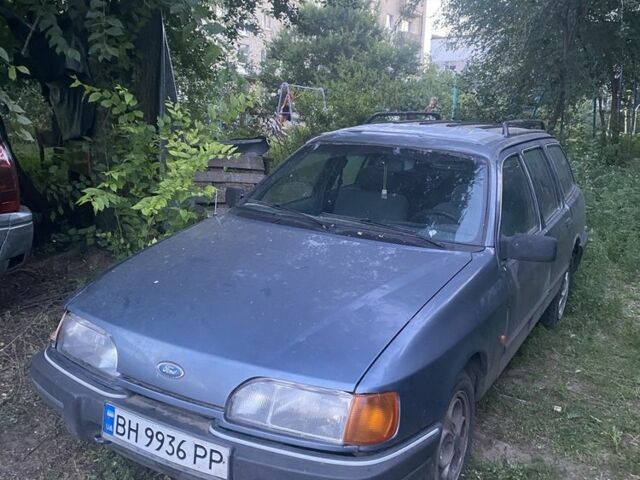 Сірий Форд Сієрра, об'ємом двигуна 2 л та пробігом 400 тис. км за 179 $, фото 1 на Automoto.ua
