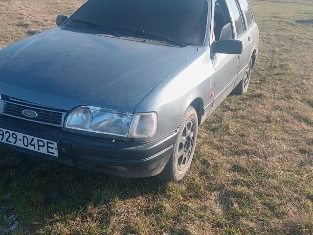 Серый Форд Сиерра, объемом двигателя 0 л и пробегом 70 тыс. км за 794 $, фото 1 на Automoto.ua