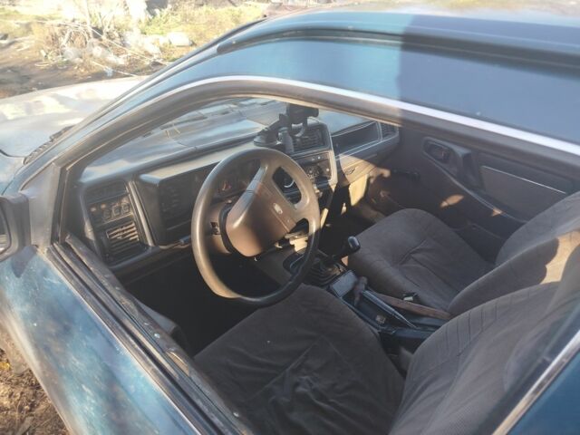 Синій Форд Сієрра, об'ємом двигуна 0 л та пробігом 300 тис. км за 400 $, фото 1 на Automoto.ua