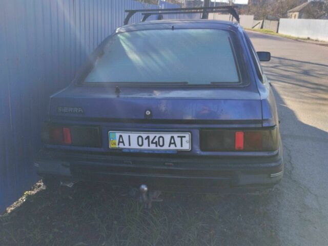 Синий Форд Сиерра, объемом двигателя 0 л и пробегом 1000 тыс. км за 300 $, фото 1 на Automoto.ua