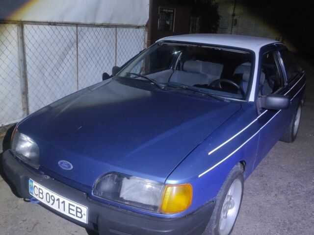 Форд Сиерра 1988 в Чернигове на Automoto.ua Синий Форд Сиерра, объемом двигателя 1.8 л и пробегом 100 тыс. км за 1200 $, фото 1 на Automoto.ua