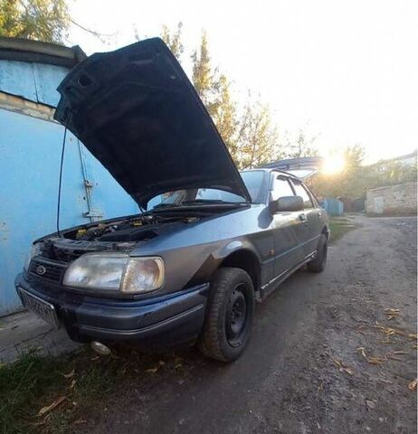 Синий Форд Сиерра, объемом двигателя 2 л и пробегом 350 тыс. км за 1400 $, фото 1 на Automoto.ua
