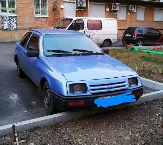 Синій Форд Сієрра, об'ємом двигуна 2 л та пробігом 3 тис. км за 595 $, фото 1 на Automoto.ua