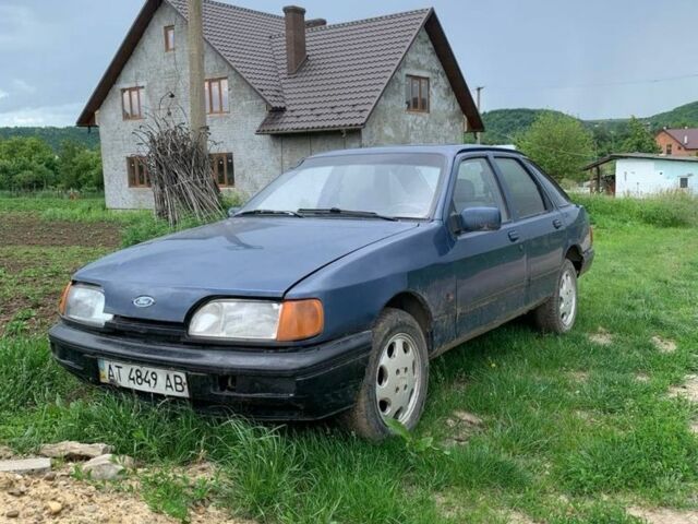 Синій Форд Сієрра, об'ємом двигуна 1.6 л та пробігом 100 тис. км за 600 $, фото 1 на Automoto.ua