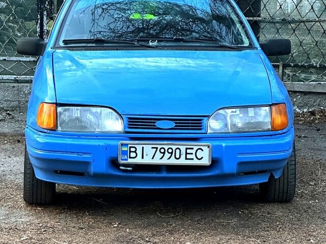 Синий Форд Сиерра, объемом двигателя 16 л и пробегом 0 тыс. км за 750 $, фото 1 на Automoto.ua