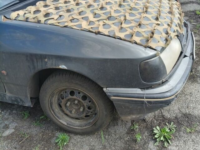 Синий Форд Сиерра, объемом двигателя 0 л и пробегом 528 тыс. км за 361 $, фото 1 на Automoto.ua