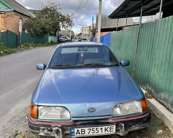 Синий Форд Сиерра, объемом двигателя 2 л и пробегом 172 тыс. км за 800 $, фото 1 на Automoto.ua