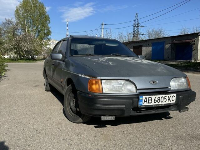 Синий Форд Сиерра, объемом двигателя 2 л и пробегом 278 тыс. км за 899 $, фото 1 на Automoto.ua