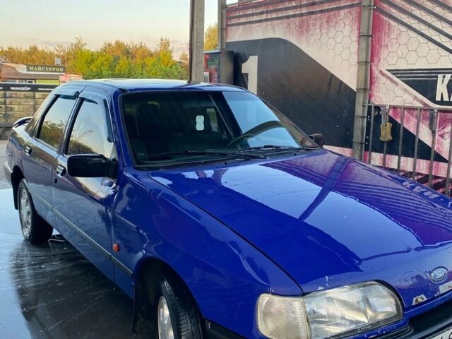 Синий Форд Сиерра, объемом двигателя 2 л и пробегом 350 тыс. км за 1300 $, фото 1 на Automoto.ua