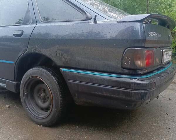 Синій Форд Сієрра, об'ємом двигуна 2 л та пробігом 359 тис. км за 1600 $, фото 1 на Automoto.ua