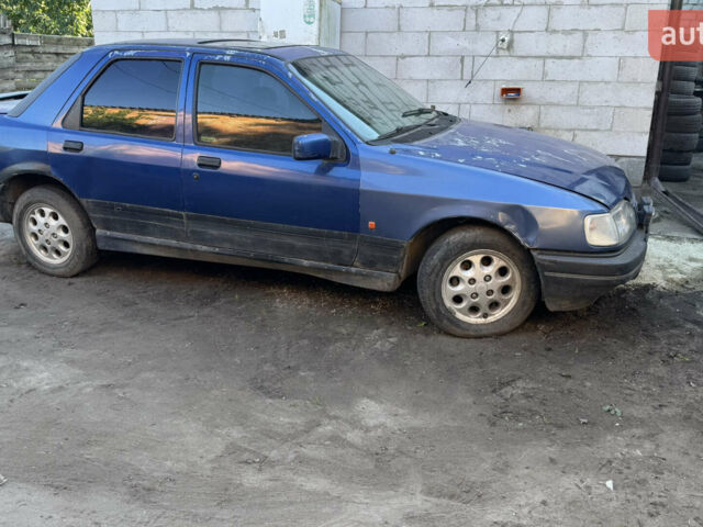 Синий Форд Сиерра, объемом двигателя 1.8 л и пробегом 130 тыс. км за 350 $, фото 1 на Automoto.ua