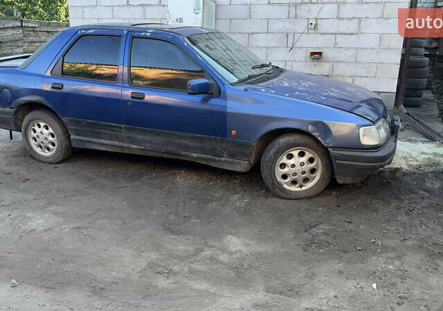 Синий Форд Сиерра, объемом двигателя 1.8 л и пробегом 130 тыс. км за 450 $, фото 1 на Automoto.ua