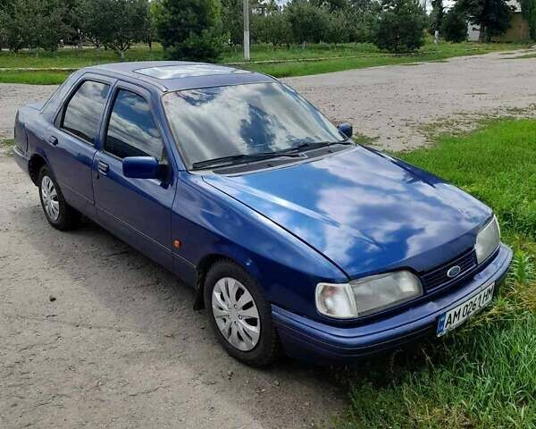 Синий Форд Сиерра, объемом двигателя 1.8 л и пробегом 248 тыс. км за 1500 $, фото 1 на Automoto.ua