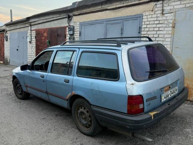 Синий Форд Сиерра, объемом двигателя 0 л и пробегом 300 тыс. км за 677 $, фото 1 на Automoto.ua