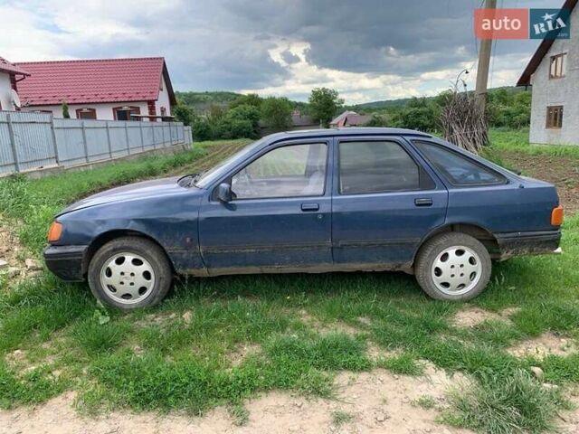 Синій Форд Сієрра, об'ємом двигуна 1.6 л та пробігом 100 тис. км за 600 $, фото 1 на Automoto.ua