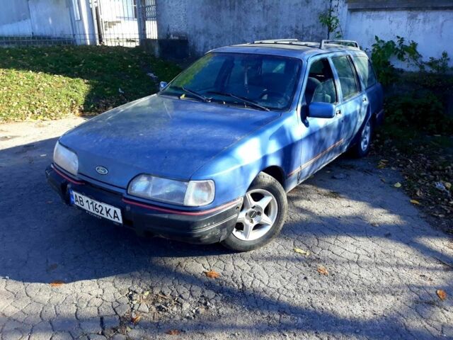 Синий Форд Сиерра, объемом двигателя 2 л и пробегом 300 тыс. км за 600 $, фото 1 на Automoto.ua