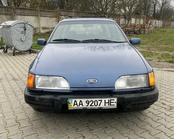 Синий Форд Сиерра, объемом двигателя 2 л и пробегом 300 тыс. км за 903 $, фото 1 на Automoto.ua