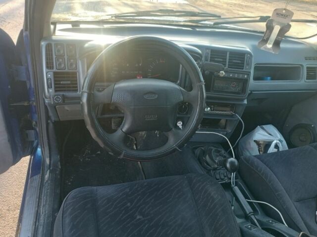 Синій Форд Сієрра, об'ємом двигуна 2 л та пробігом 456 тис. км за 800 $, фото 1 на Automoto.ua