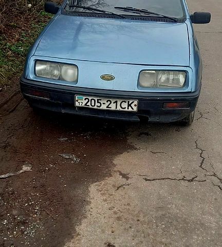 Синий Форд Сиерра, объемом двигателя 1.6 л и пробегом 200 тыс. км за 750 $, фото 1 на Automoto.ua