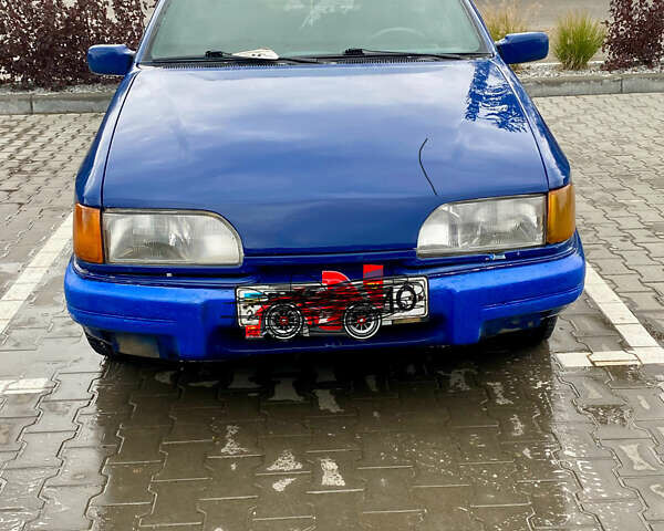 Синий Форд Сиерра, объемом двигателя 0 л и пробегом 30 тыс. км за 950 $, фото 1 на Automoto.ua