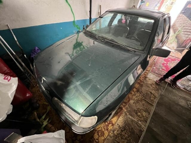 Зеленый Форд Сиерра, объемом двигателя 2 л и пробегом 450 тыс. км за 500 $, фото 1 на Automoto.ua