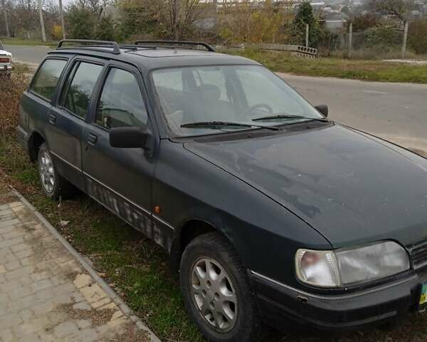 Зелений Форд Сієрра, об'ємом двигуна 2 л та пробігом 240 тис. км за 1100 $, фото 1 на Automoto.ua