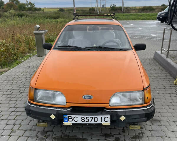 Помаранчевий Форд Сієрра, об'ємом двигуна 2 л та пробігом 100 тис. км за 1100 $, фото 1 на Automoto.ua