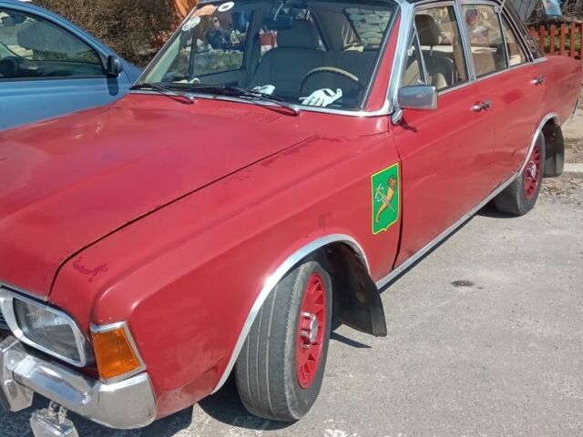 Червоний Форд Таунус, об'ємом двигуна 2 л та пробігом 500 тис. км за 2145 $, фото 1 на Automoto.ua