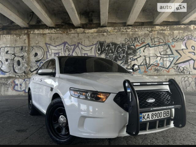 Білий Форд Taurus, об'ємом двигуна 3.7 л та пробігом 120 тис. км за 13000 $, фото 1 на Automoto.ua