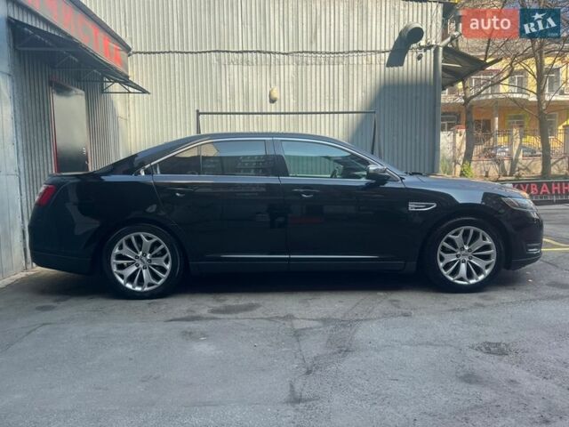 Чорний Форд Taurus, об'ємом двигуна 3.5 л та пробігом 196 тис. км за 9800 $, фото 1 на Automoto.ua