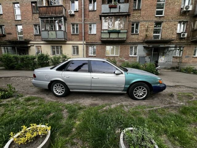 Сірий Форд Taurus, об'ємом двигуна 3.8 л та пробігом 170 тис. км за 1819 $, фото 1 на Automoto.ua