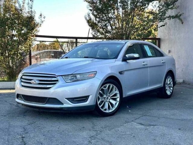 Серый Форд Таурус, объемом двигателя 3.5 л и пробегом 47 тыс. км за 1900 $, фото 1 на Automoto.ua