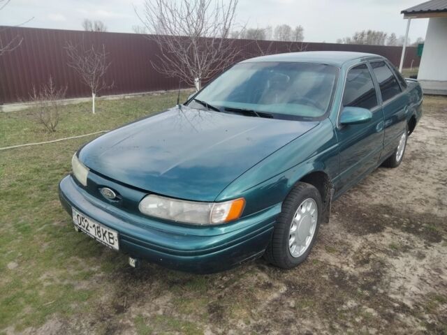 Зеленый Форд Таурус, объемом двигателя 3 л и пробегом 200 тыс. км за 2257 $, фото 1 на Automoto.ua