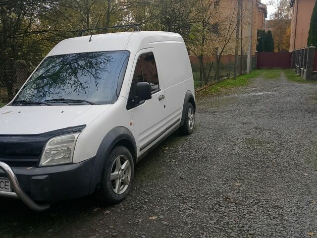 Белый Форд Турнео Коннект, объемом двигателя 1.8 л и пробегом 350 тыс. км за 2399 $, фото 1 на Automoto.ua