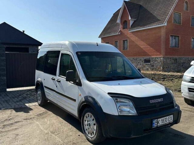 Білий Форд Турнео Коннект, об'ємом двигуна 1.8 л та пробігом 270 тис. км за 3800 $, фото 1 на Automoto.ua