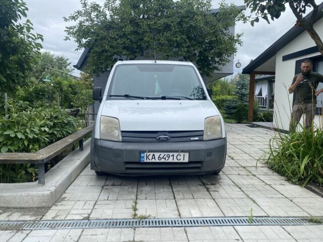 Білий Форд Турнео Коннект, об'ємом двигуна 1.8 л та пробігом 344 тис. км за 3900 $, фото 1 на Automoto.ua