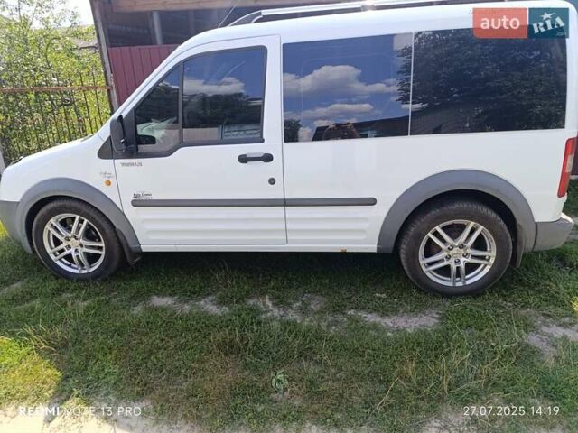 Білий Форд Турнео Коннект, об'ємом двигуна 1.8 л та пробігом 210 тис. км за 5600 $, фото 1 на Automoto.ua