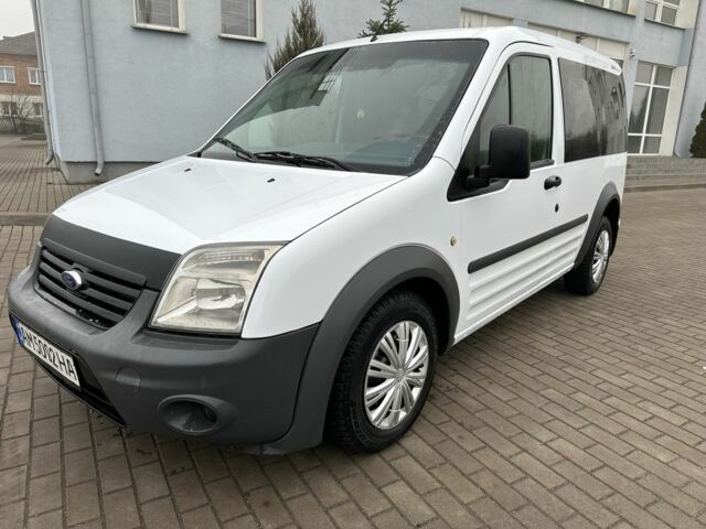 Білий Форд Турнео Коннект, об'ємом двигуна 1.8 л та пробігом 173 тис. км за 5300 $, фото 1 на Automoto.ua