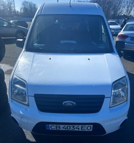 Белый Форд Турнео Коннект, объемом двигателя 1.75 л и пробегом 330 тыс. км за 7258 $, фото 1 на Automoto.ua