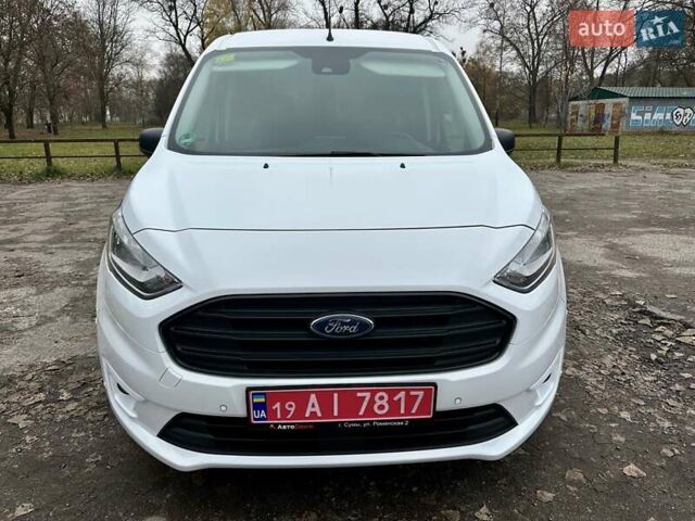 Белый Форд Турнео Коннект, объемом двигателя 1.5 л и пробегом 134 тыс. км за 17499 $, фото 1 на Automoto.ua