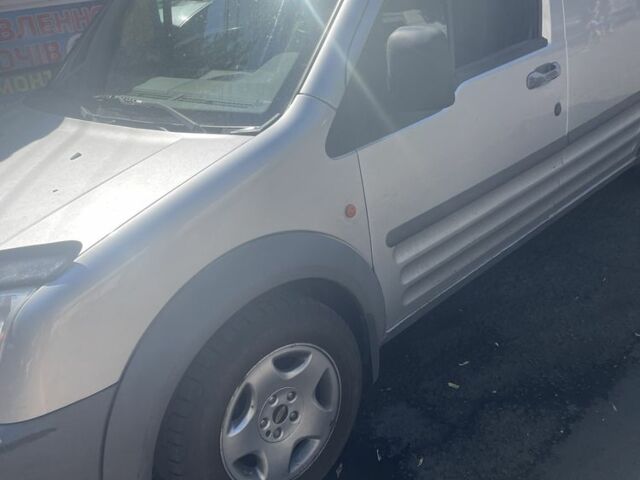 Серый Форд Турнео Коннект, объемом двигателя 1.9 л и пробегом 280 тыс. км за 4200 $, фото 1 на Automoto.ua