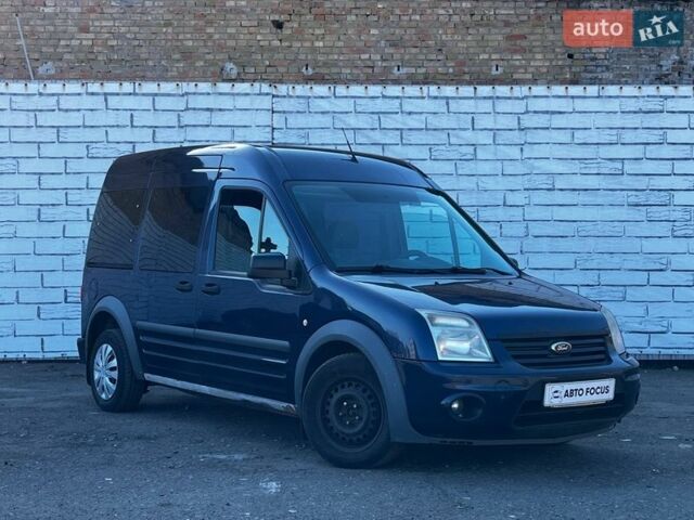 Синий Форд Турнео Коннект, объемом двигателя 1.75 л и пробегом 227 тыс. км за 8490 $, фото 1 на Automoto.ua