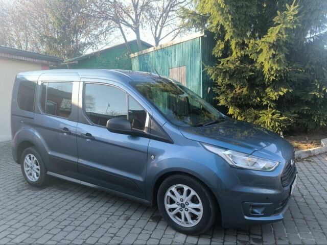 Синий Форд Турнео Коннект, объемом двигателя 1.5 л и пробегом 83 тыс. км за 16900 $, фото 1 на Automoto.ua