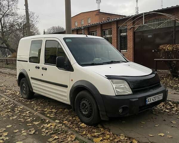 Белый Форд Транзит Коннект, объемом двигателя 1.8 л и пробегом 350 тыс. км за 3600 $, фото 1 на Automoto.ua