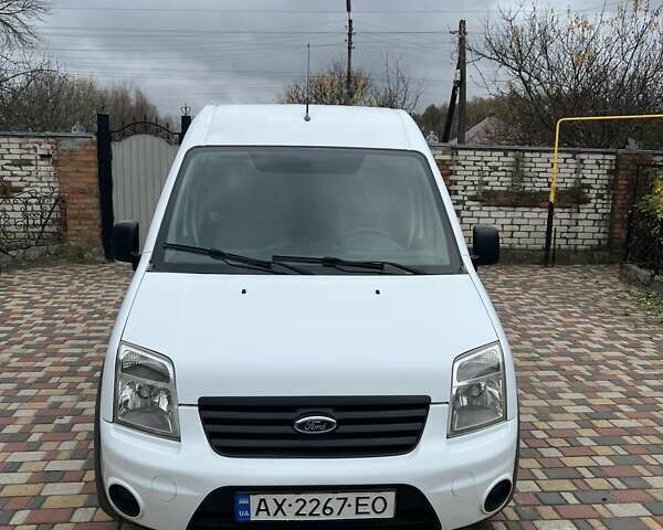 Білий Форд Транзит Коннект, об'ємом двигуна 1.75 л та пробігом 235 тис. км за 5200 $, фото 1 на Automoto.ua