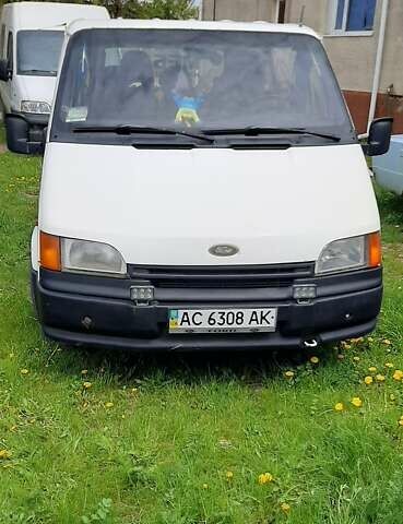 Білий Форд Транзит Коннект, об'ємом двигуна 2.5 л та пробігом 80 тис. км за 3000 $, фото 1 на Automoto.ua