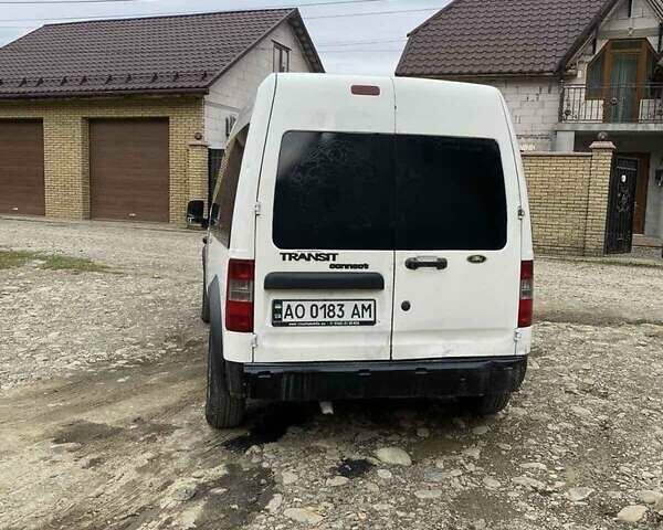 Белый Форд Транзит Коннект, объемом двигателя 1.8 л и пробегом 300 тыс. км за 3500 $, фото 1 на Automoto.ua
